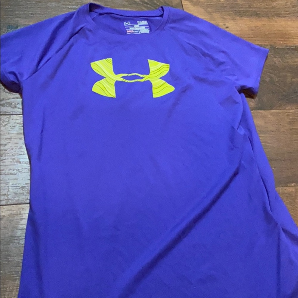 Girls Under Armour athletic shirt